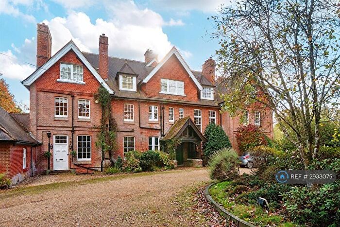 2 Bedroom Flat To Rent In Brook, Lyndhurst, SO43