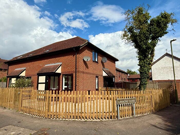 1 Bedroom Town House For Sale In Balliol Drive, Dicot, OX11