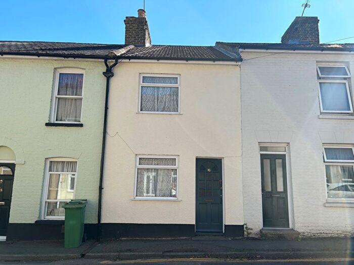2 Bedroom Terraced House To Rent In Bassett Road, Sittingbourne, ME10