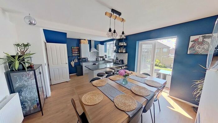 3 Bedroom Semi-Detached House To Rent In West Lea Drive, Moortown, Leeds, LS17