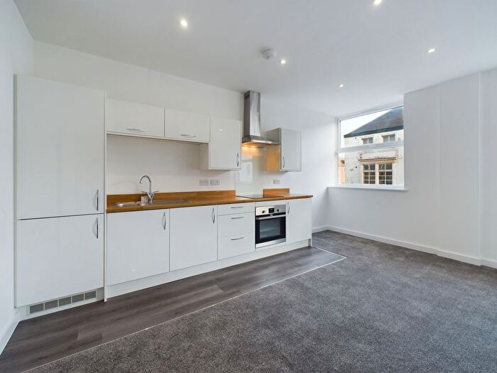 1 Bedroom Flat To Rent In Percy Street, Hull, HU2