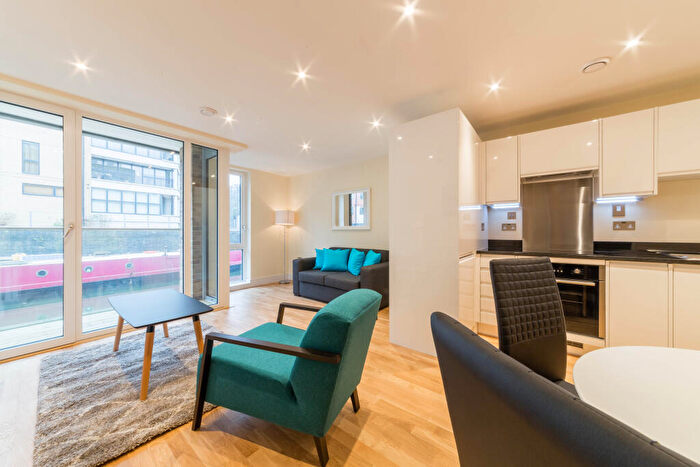 2 Bedroom Apartment To Rent In St. Annes Street, London, E14