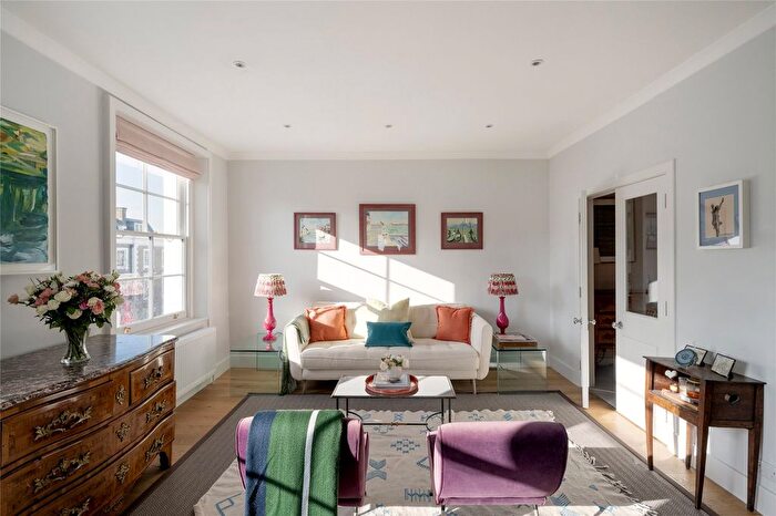 2 Bedroom Flat For Sale In Durham Terrace, London, W2
