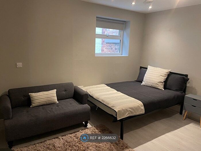 Studio To Rent In West Street, Scarborough, YO11