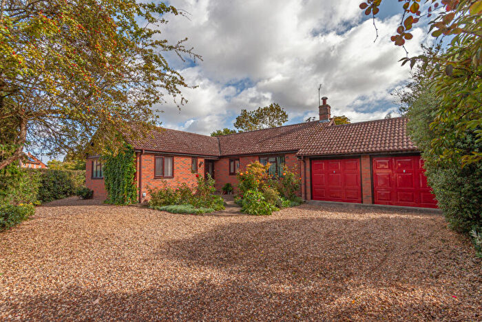 4 Bedroom Detached Bungalow For Sale In Shop Road, Clopton, IP13