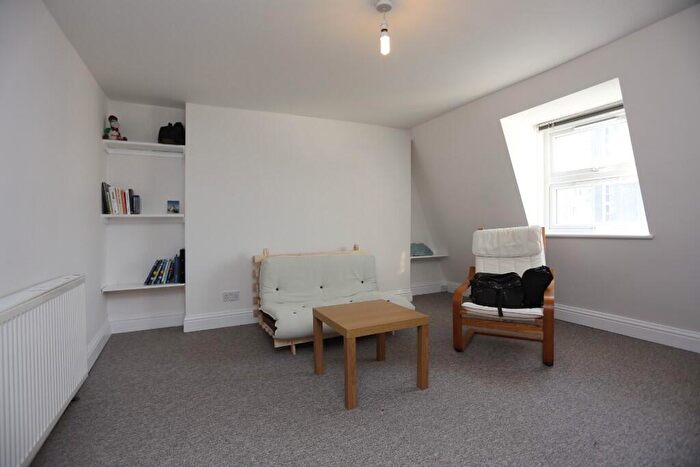 1 Bedroom Flat To Rent In Devonshire Place, BN2