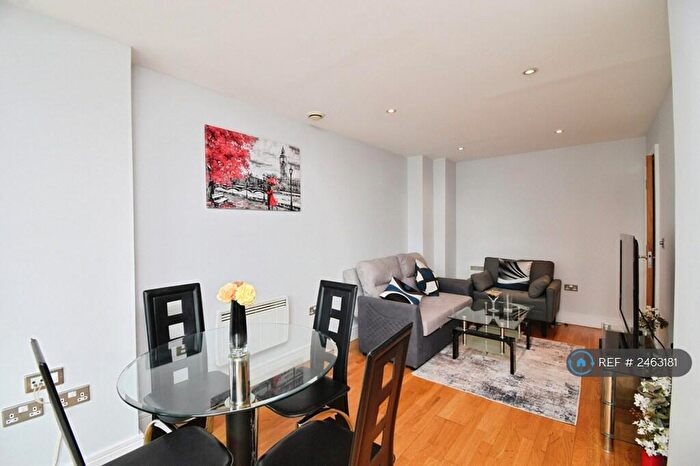 1 Bedroom Flat To Rent In Wharfside Point South, London, E14