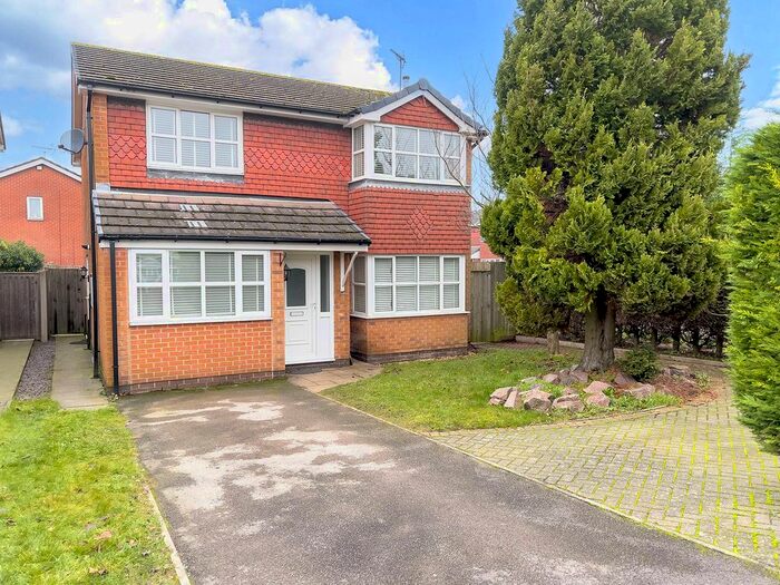 4 Bedroom Detached House To Rent In Beechwood Road, Kirkby-In-Ashfield, NG17