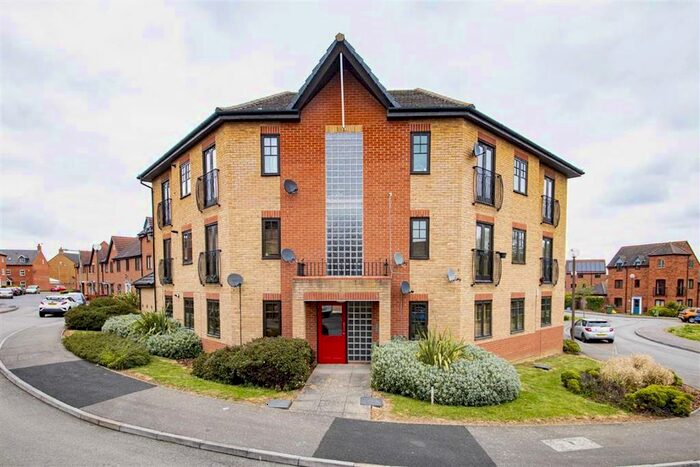 2 Bedroom Flat To Rent In Exbury Lane, Westcroft, Milton Keynes, Buckinghamshire, MK4