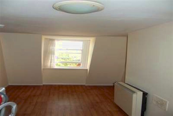 1 Bedroom Flat To Rent In Folkestone, CT20