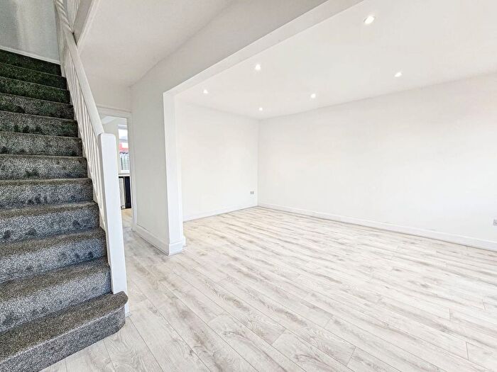 3 Bedroom Terraced House For Sale In Selworthy Road, Coventry, CV6