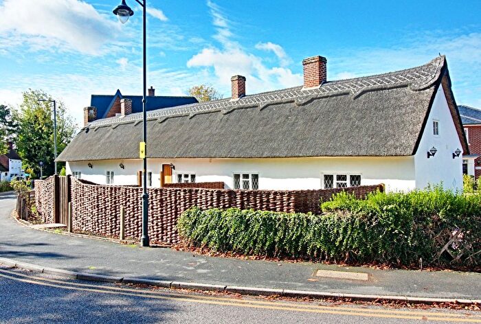 3 Bedroom Property To Rent In High Wych Lane, High Wych, Sawbridgeworth, CM21