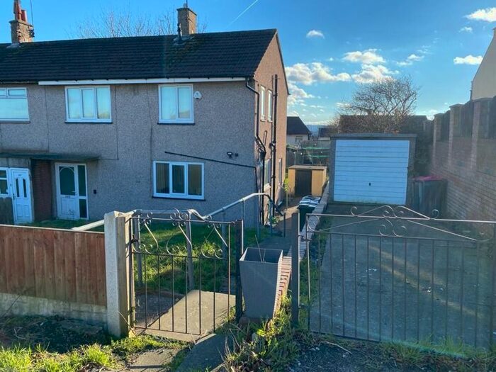 3 Bedroom Semi-Detached House To Rent In Kilnhurst Road, Rawmarsh, Rotherham, South Yorkshire, S62