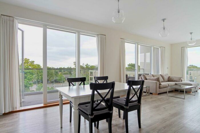 2 Bedroom Penthouse To Rent In Northrop Road, Trumpington, Cambridge, CB2