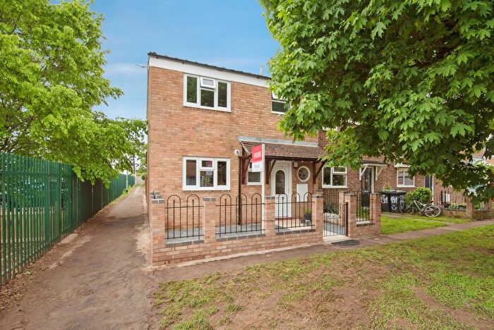 3 Bedroom Terraced House For Sale In Stratton Way, Biggleswade, Bedfordshire, SG18