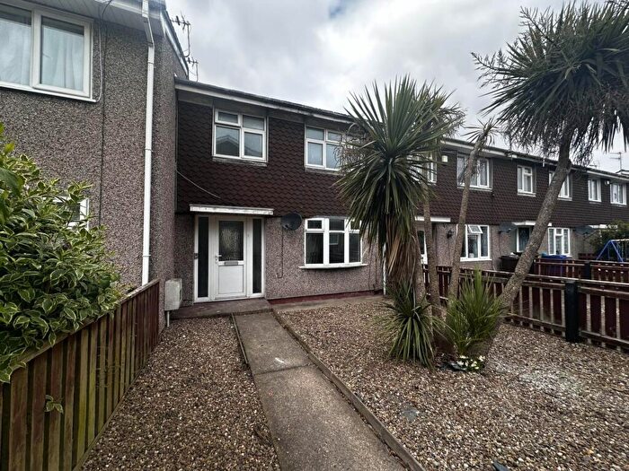 3 Bedroom Terraced House To Rent In Bodiam Way, Grimsby, DN32