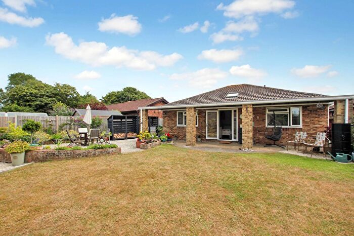 3 Bedroom Detached House For Sale In Anne Roper Close, New Romney, TN28