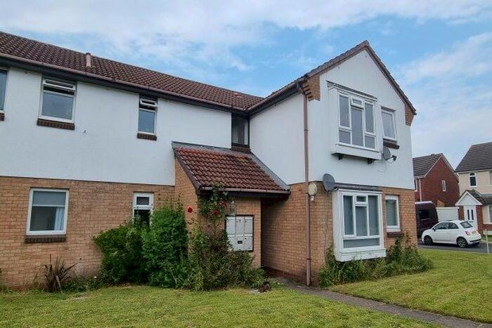 Studio To Rent In Compton Drive, Sutton Coldfield, B74