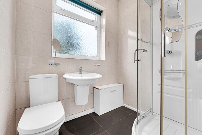 3 Bedroom Detached Bungalow For Sale In Nel Pan Lane, Leigh, WN7