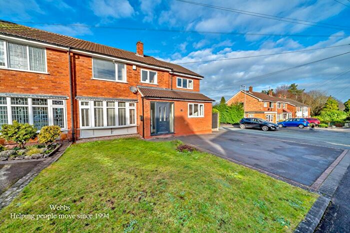 4 Bedroom Semi Detached House For Sale In Amberley Way, Sutton Coldfield, B74