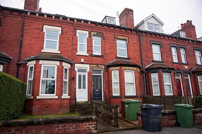 1 Bedroom Flat To Rent In Norman Place, Leeds, LS8