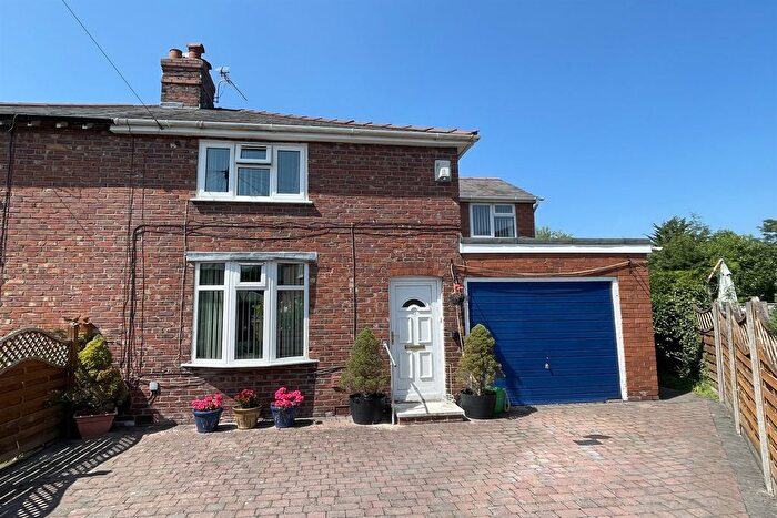 3 Bedroom Semi-Detached House For Sale In Springwood Avenue, Knutsford, WA16