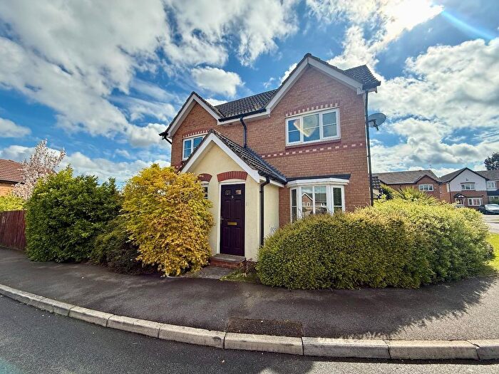 3 Bedroom End Terrace House To Rent In Beaford Road, Wythenshawe, Manchester, M22