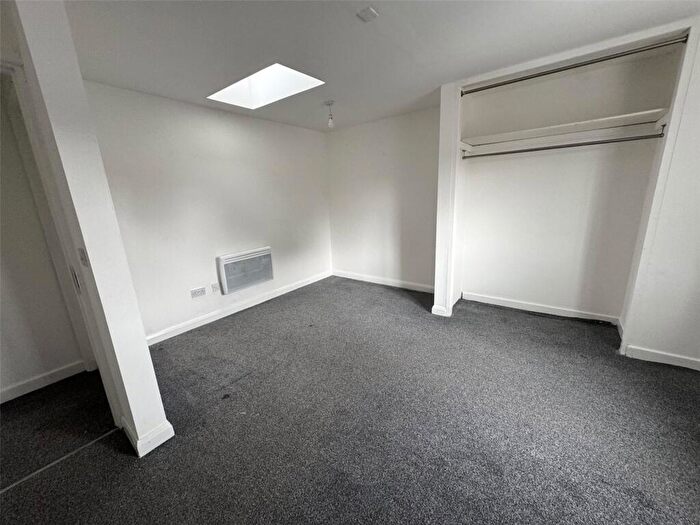 1 Bedroom Flat To Rent In Broad Street, Coventry, West Midlands, CV6