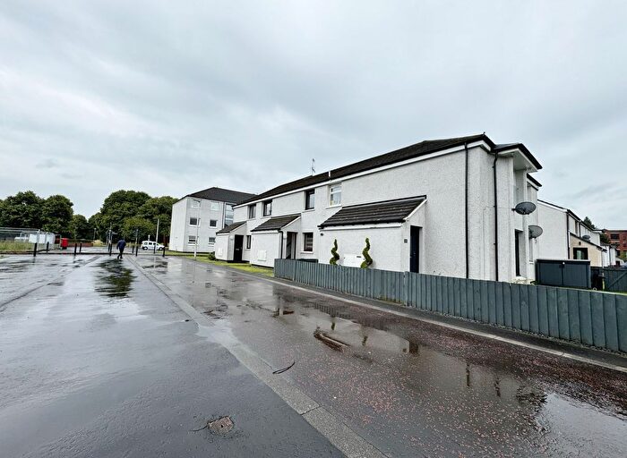 2 Bedroom Terraced House To Rent In Monteith Row, Calton, Glasgow, G40