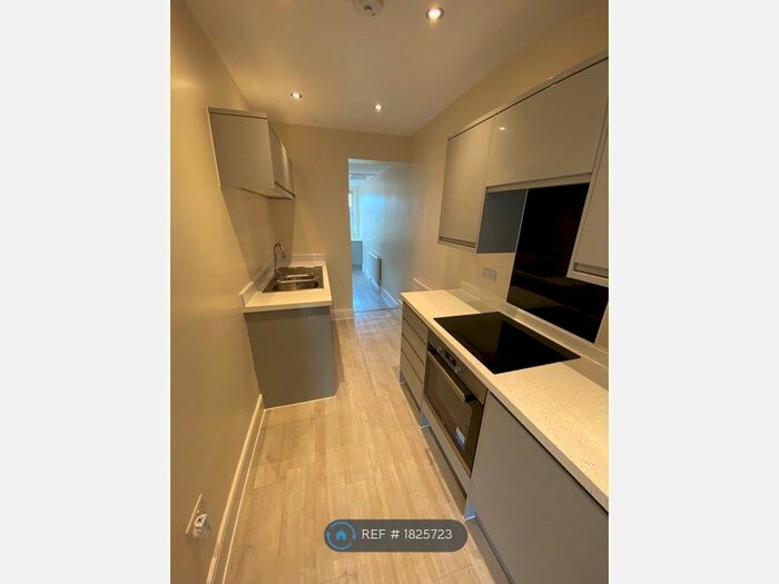 1 Bedroom Flat To Rent In Lodge Causeway, Bristol, BS16