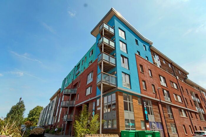 2 Bedroom Flat To Rent In Ratcliffe Court, Temple Quay, Bristol, BS2