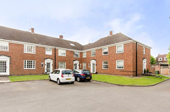 4 Bedroom Terraced House To Rent In Whinfell Close, Streatham, London, SW16