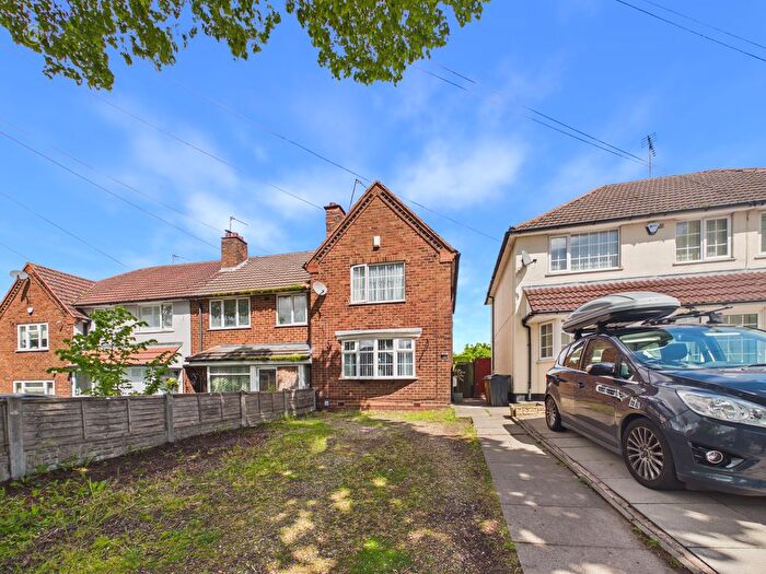 2 Bedroom Semi-Detached House For Sale In Raeburn Road, Pheasey, Great Barr, Birmingham, B43