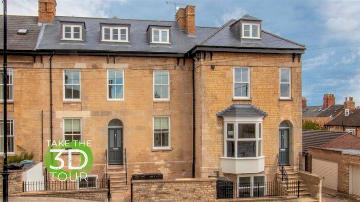 1 Bedroom Flat To Rent In Brownlow Terrace, Stamford, Lincolnshire, PE9