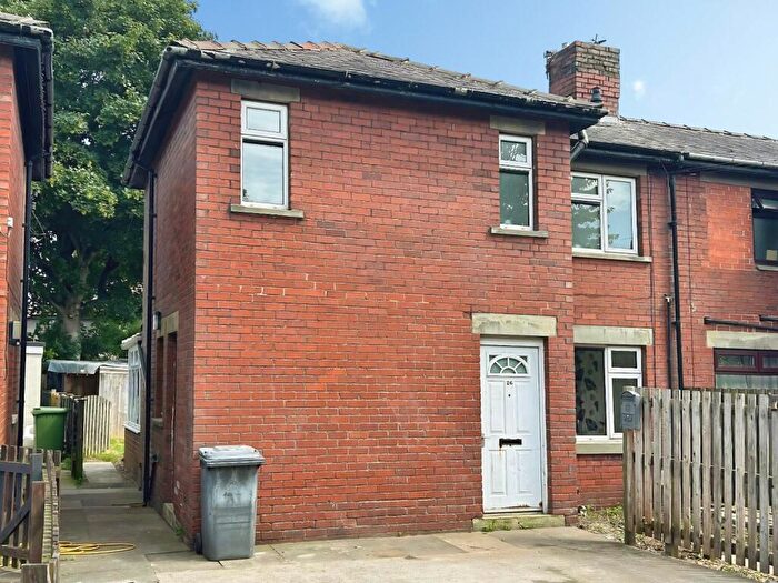 2 Bedroom Semi-Detached House For Sale In Shirley Parade, Gomersal, BD19