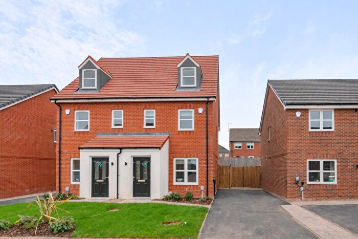 3 Bedroom Semi Detached House To Rent In Meggitt Avenue, Whitmore Place, Coventry, CV6