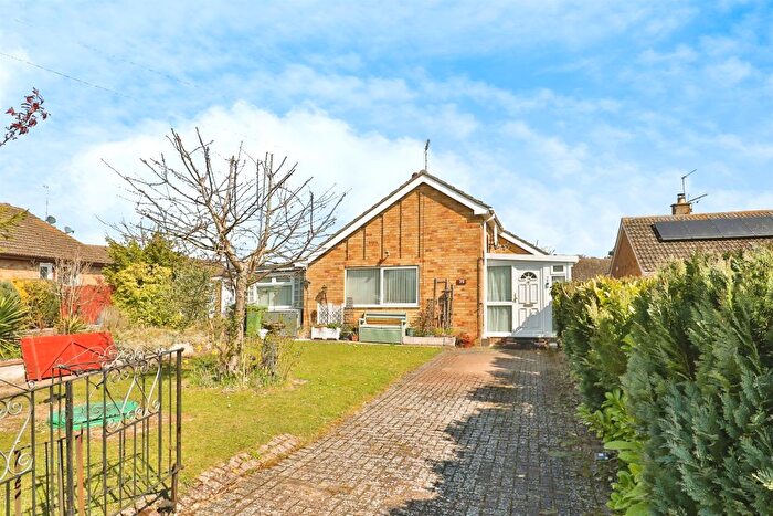 3 Bedroom Detached Bungalow For Sale In Westfields, Narborough, PE32