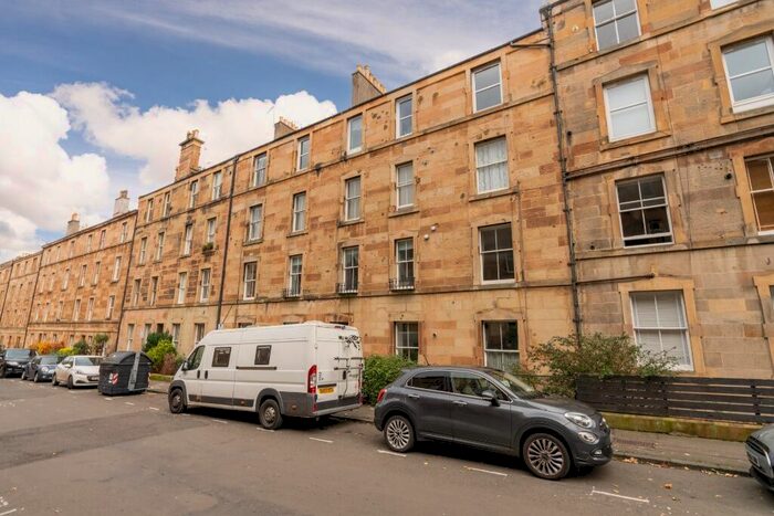 3 Bedroom Flat To Rent In Livingstone Place, Marchmont, Edinburgh, EH9