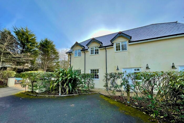 2 Bedroom Flat To Rent In Ivybridge, PL21