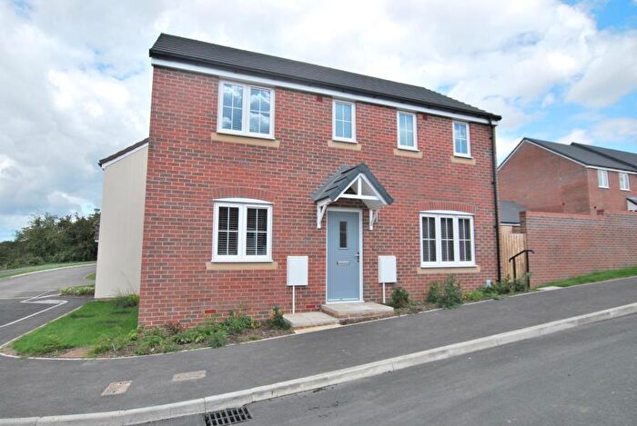 3 Bedroom Detached House To Rent In Iles Close, Backbridge Farm, Malmesbury, SN16