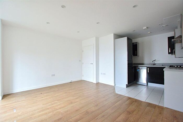 1 Bedroom Flat To Rent In William Court, Greenwich High Road, Greenwich, London, SE10