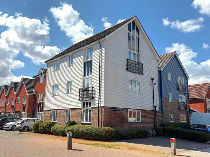 2 Bedroom Flat For Sale In Edward Vinson Drive, Faversham, ME13