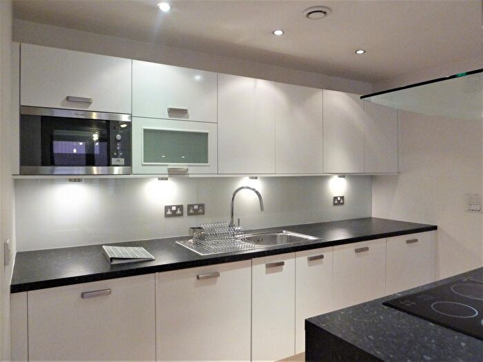 1 Bedroom Flat For Sale In St. John's Walk, Birmingham, B5