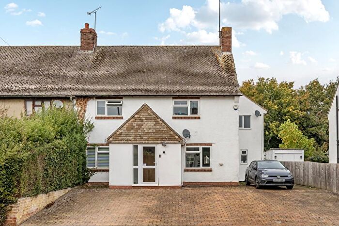 4 Bedroom Semi Detached House For Sale In Hook Norton, Oxfordshire, OX15