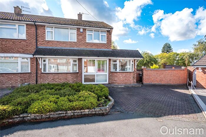 3 Bedroom Semi-Detached House For Sale In Cavendish Close, Marlbrook, Bromsgrove, Worcestershire, B60