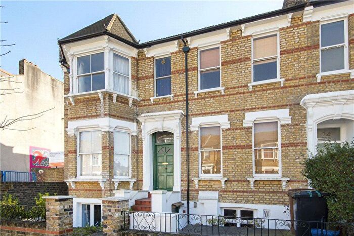 2 Bedroom Terraced House To Rent In Ickburgh Road, London, E5