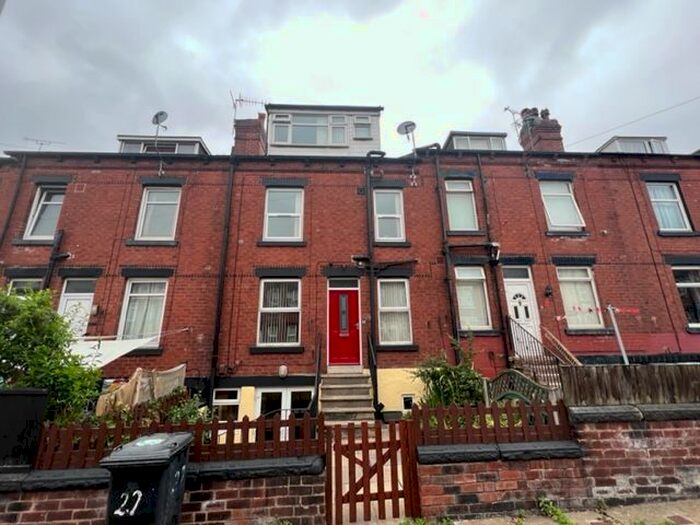 2 Bedroom Terraced House To Rent In Primrose Lane, Leeds, LS11