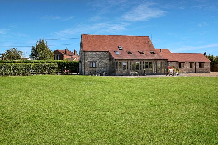 3 Bedroom Barn Conversion To Rent In Sellars Road, Gloucestershire, GL2