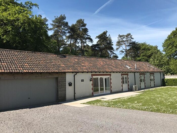 3 Bedroom Barn Conversion To Rent In Plummers Lane, Priddy, BA5