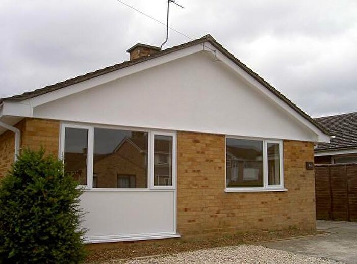4 Bedroom Detached Bungalow To Rent In Manor Road, Ducklington, OX29